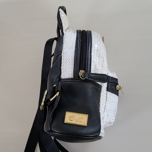 LUV BETSEY Sequin Unicorn Mini Backpack Purse BETSEY JOHNSON - Picture 14 of 16